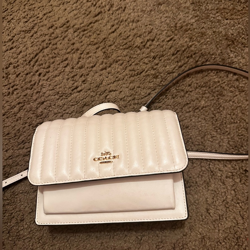 White coach bag/belt bag